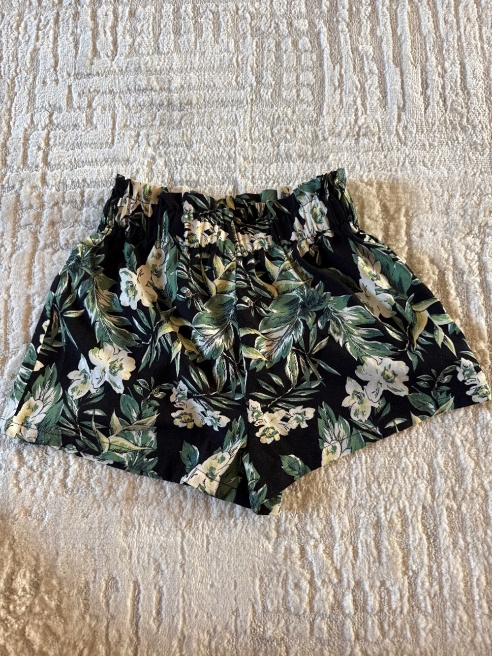 SHEIN teen girls floral summer shorts